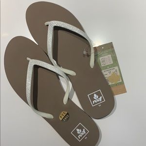 Reef Stargazer Sassy flip flops